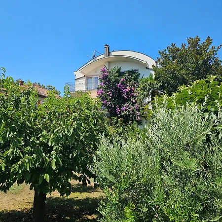 Apartamento Kiki - Emerald River With Private Gardens