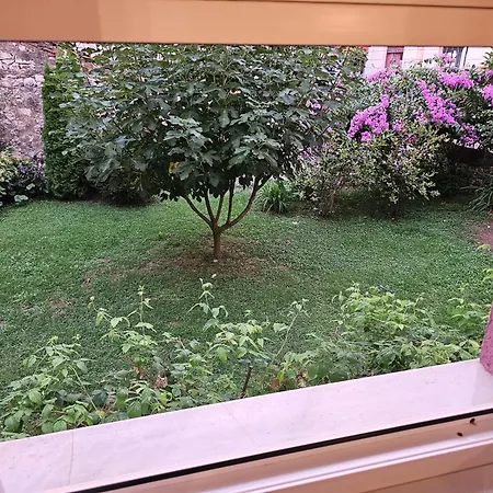Kiki - Emerald River With Private Gardens Appartement Čapljina