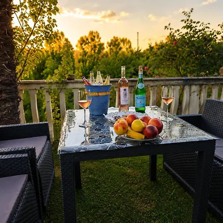 Kiki - Emerald River With Private Gardens Apartamento *