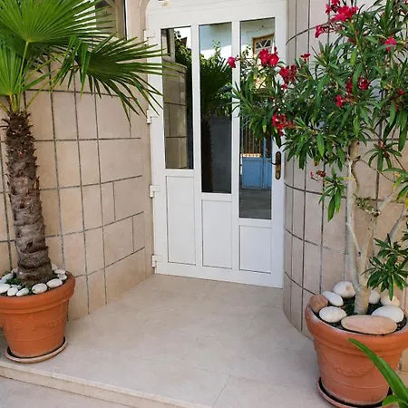 Kiki - Emerald River With Private Gardens Apartamento